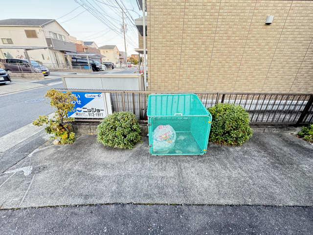 ゴミ置き場
