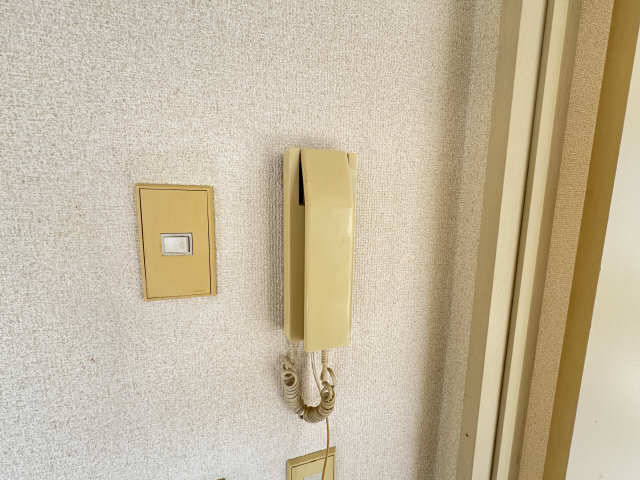 インターホン