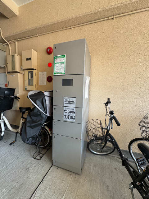 宅配ボックス