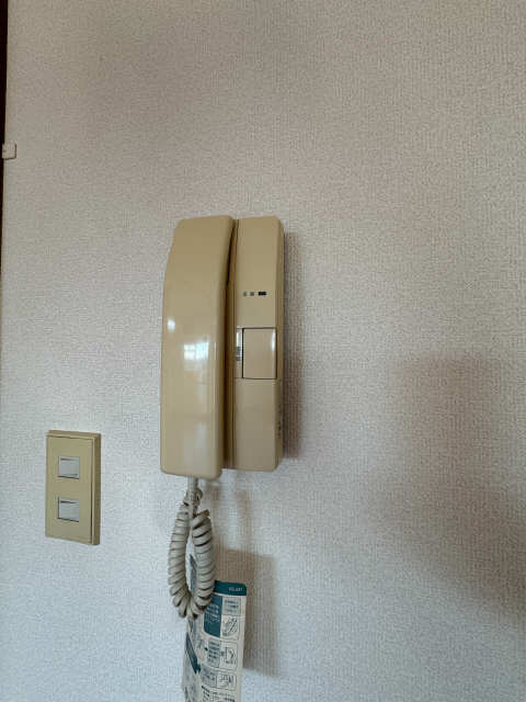 インターホン