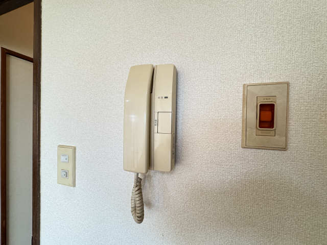 インターホン