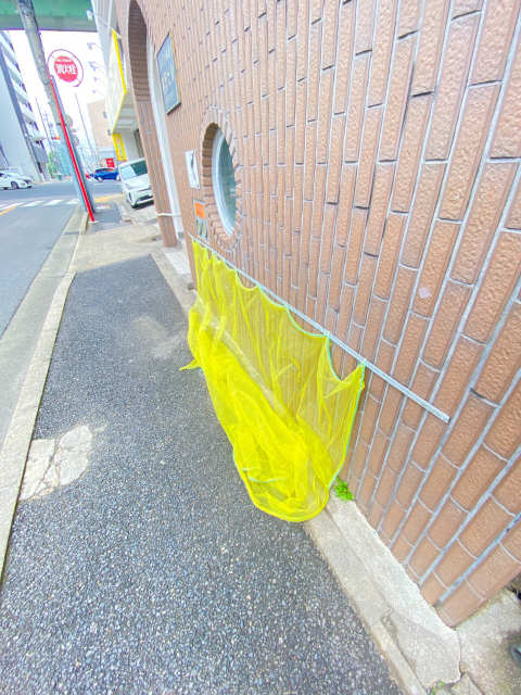 敷地内ゴミ置き場