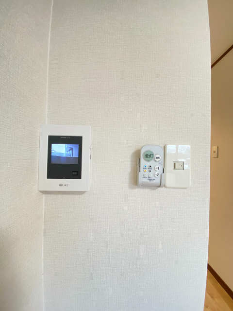 モニター付きインターホン
