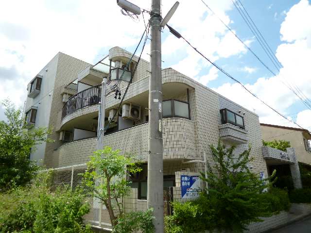 北東側外観