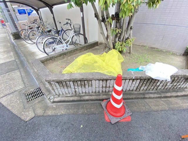 敷地内ゴミ置場