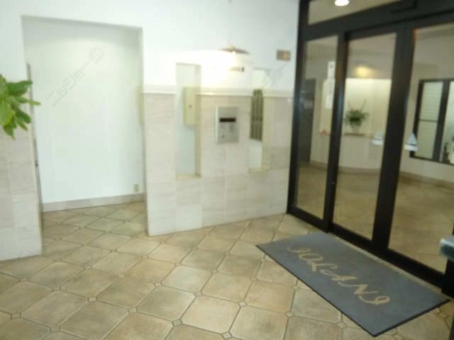 エントランスホール