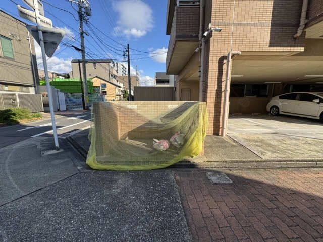 敷地内ゴミ置き場