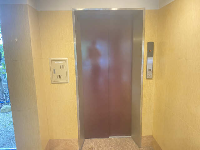 Ａｒｓａ上飯田 2階 エレベーター