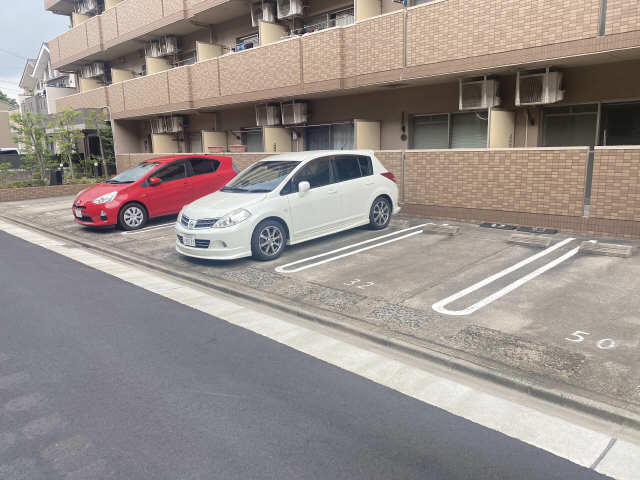 Ａｒｓａ上飯田 2階 駐車場