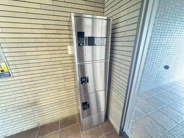 宅配ボックス
