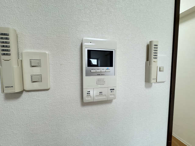 モニター付きインターホン