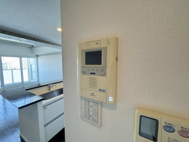 モニター付きインターホン