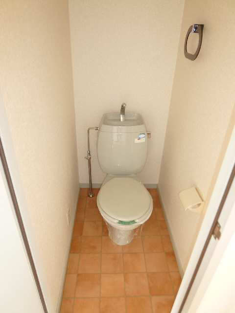コーポシバタ 2階 WC