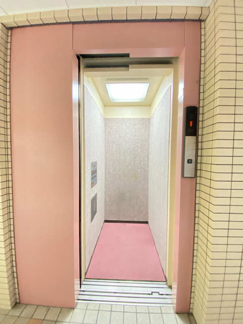 エレベーター