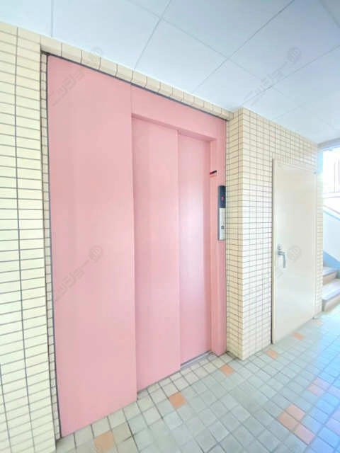 エレべーター