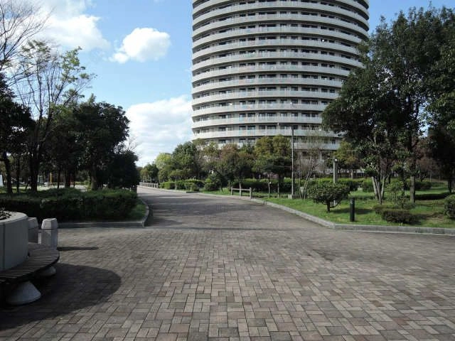 ザ・シーン内公園