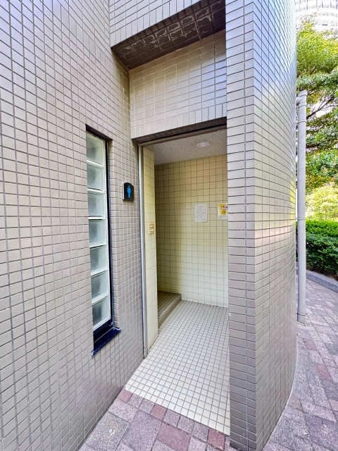 共用トイレ