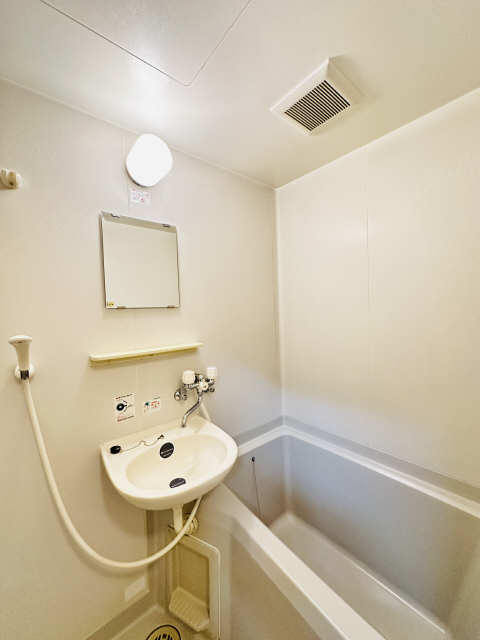 カトル・セゾン 2階 浴室
