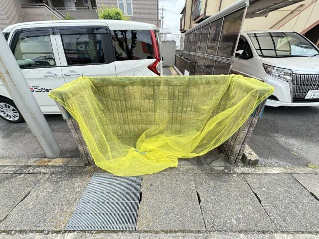 敷地内ゴミ置き場