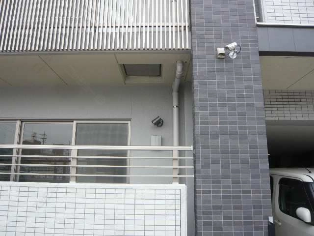 １階南側防犯カメラ