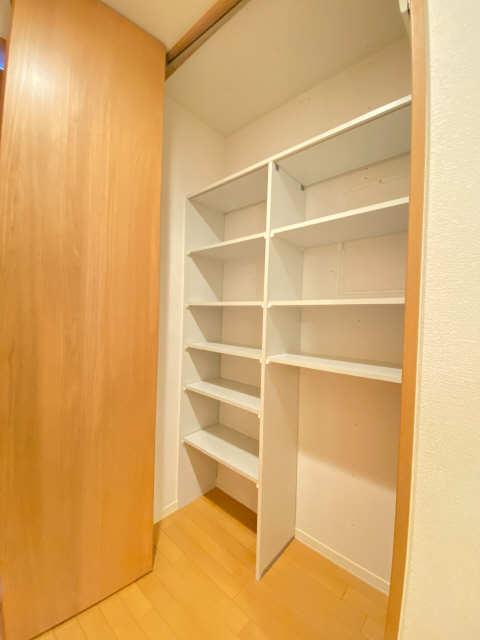 収納