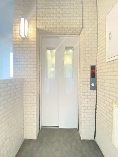 エレベーター