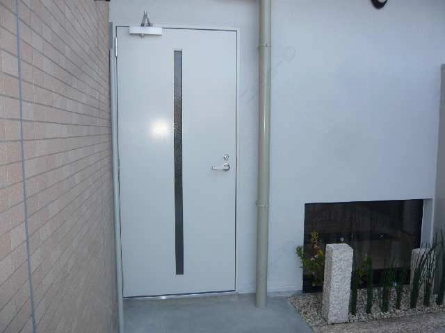 駐車場側出入り口