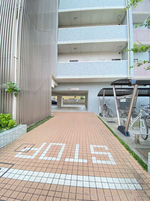 駐車場入り口