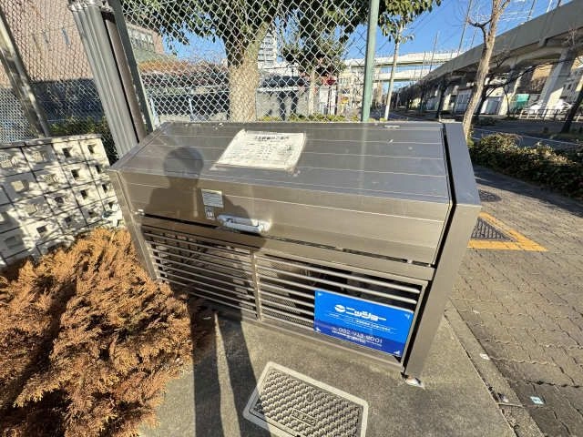 敷地内ゴミ置き場