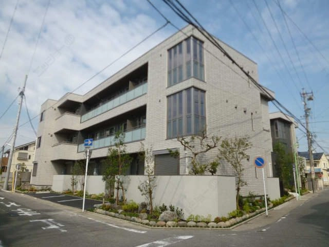 外観(南東側)