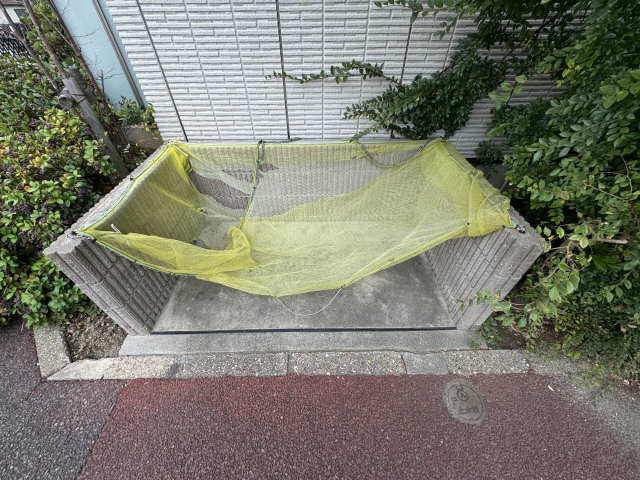 敷地内ゴミ置き場