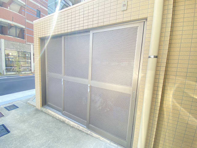 敷地内ゴミ置き場