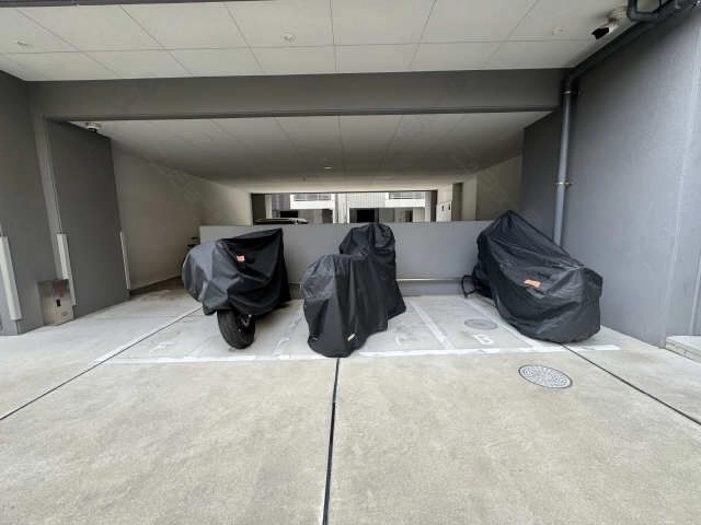 バイク置場