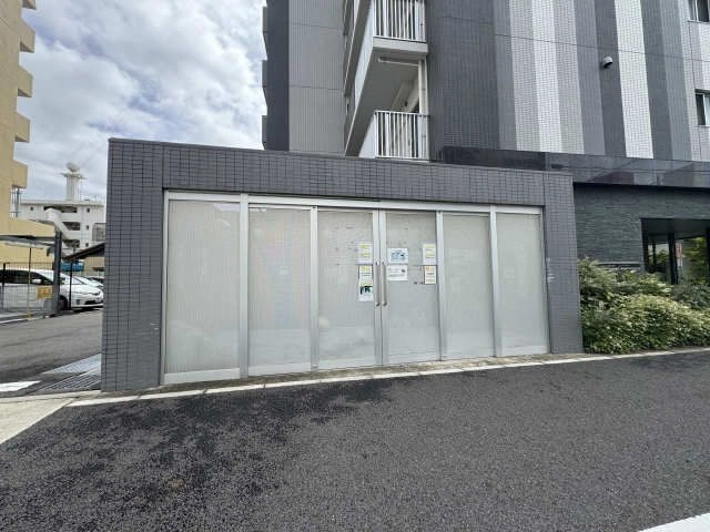 敷地内ゴミ置き場