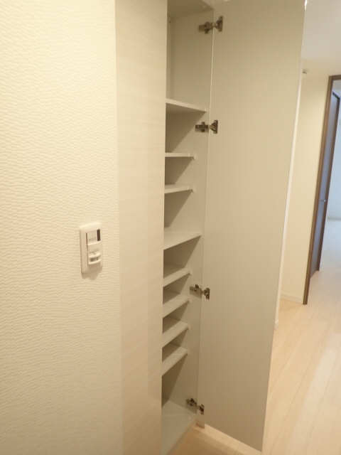 シューズBOX