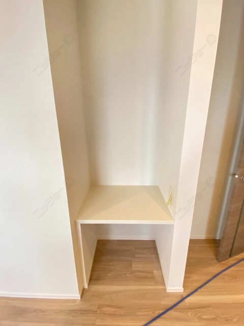 デスクコーナー