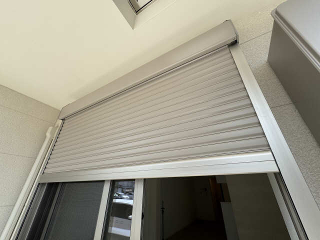 シャッター雨戸