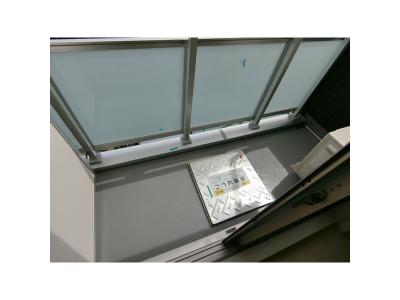 �バルコニー