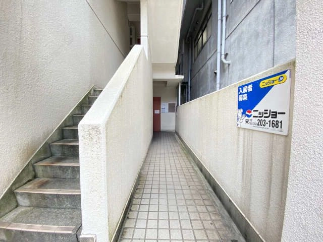 エントラ  ンス