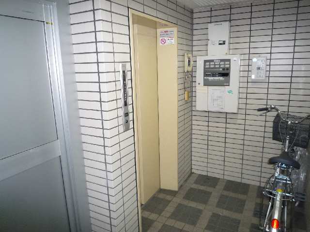 エレベーター