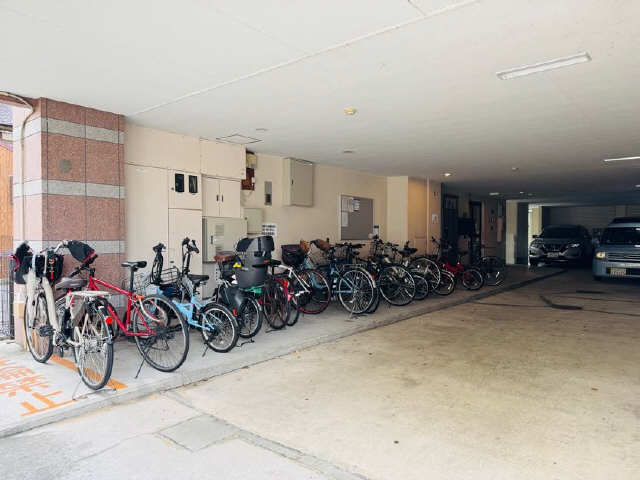 駐輪場
