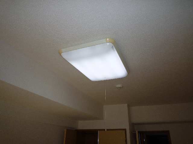 居室照明器具