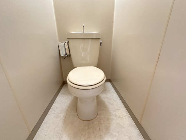 リバーサイド石川 6階 WC