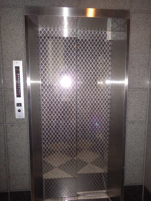 エレベーター