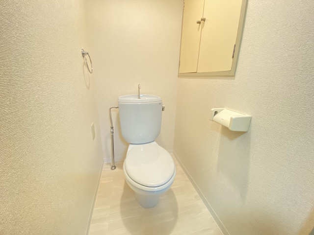クレセント葵 3階 WC
