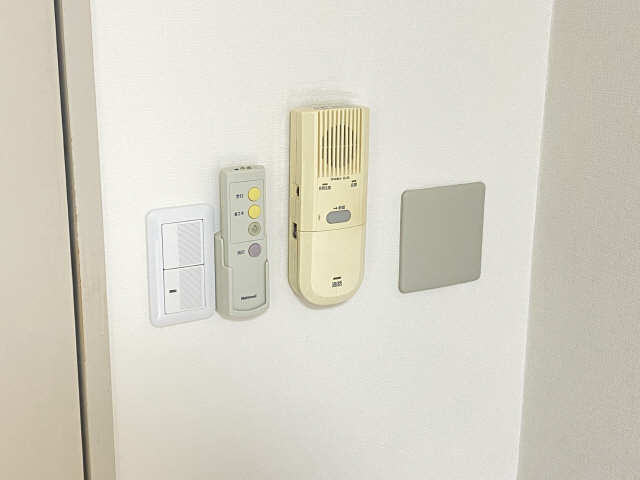 インターホン