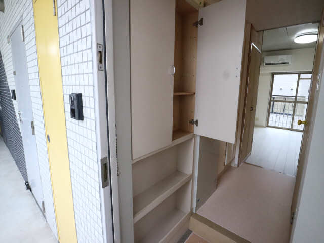 シューズBOX