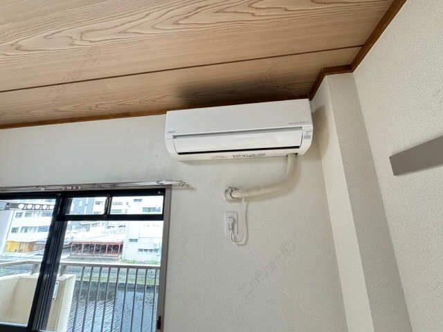 エアコン