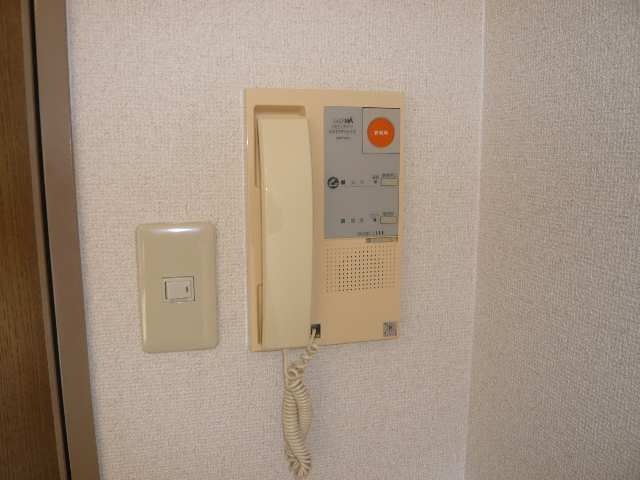 インターホン