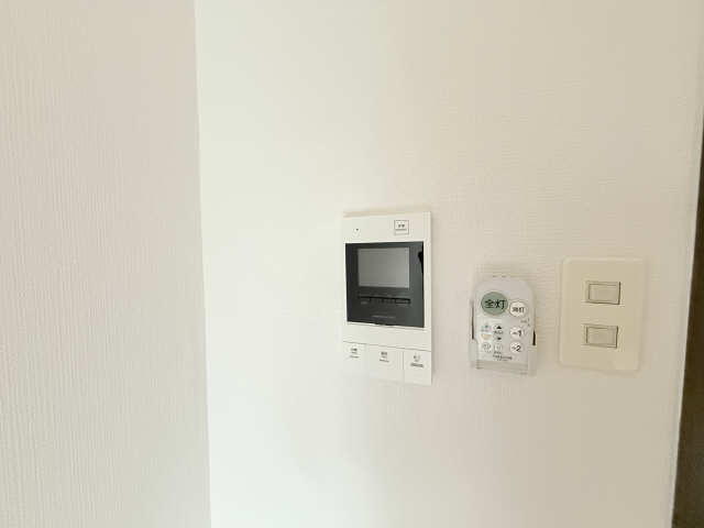 モニター付きインターホン